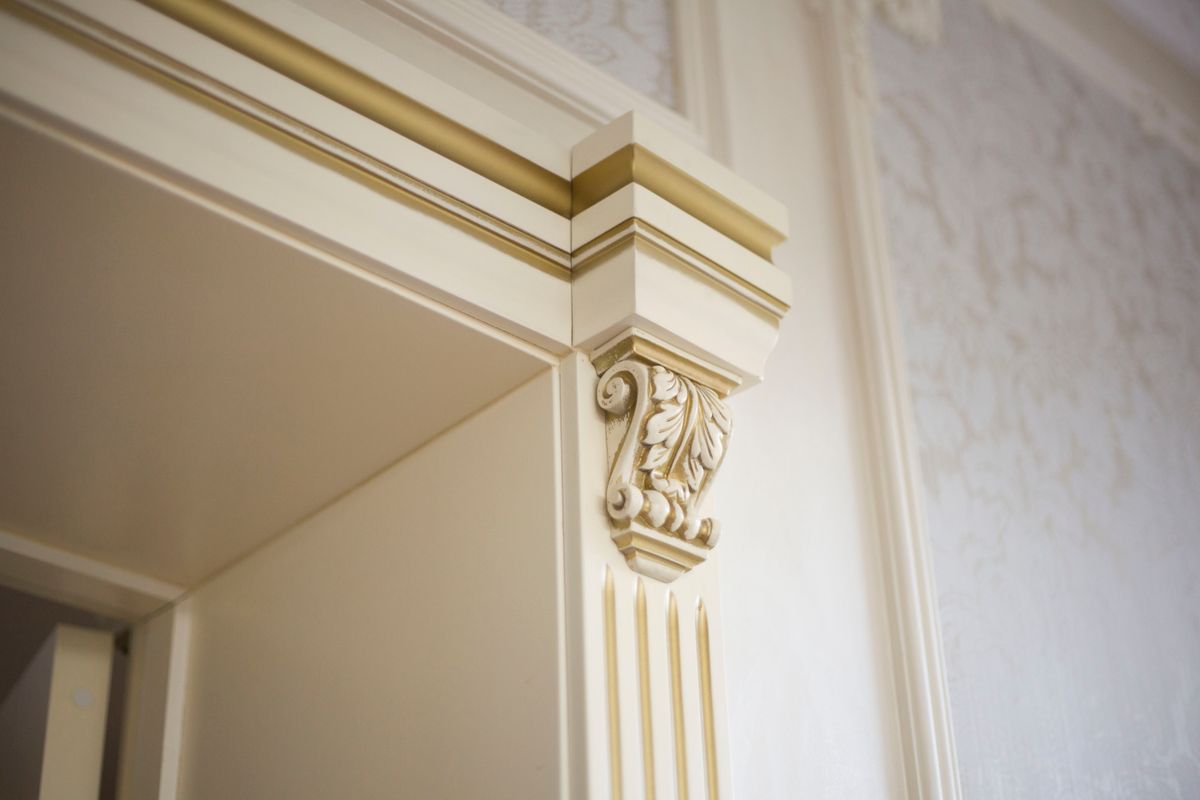 Detail of ornamental crown moulding